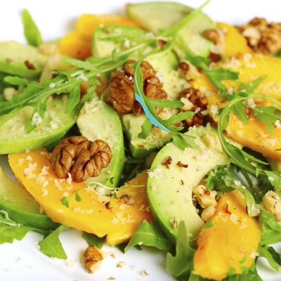 Salade d'avocats et de nectarines