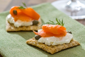 Bouchées au concombre et au saumon fumé