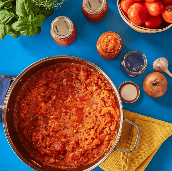 Sauce aux tomates italiennes fraîches, avec thym et basilic