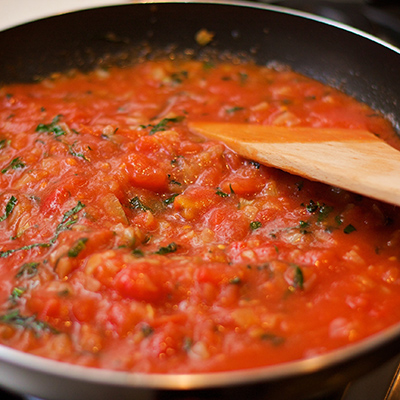 Avocados in Tomato Sauce