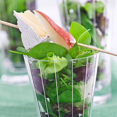 Salade tiède au Brie canadien