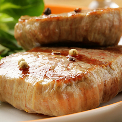 Pork Tournedos with Garlic sauce