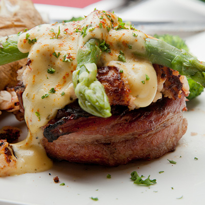 Tournedos de poulet, sauce à l'arachide