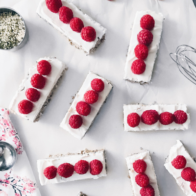 Barres multigrains sans cuisson aux framboises, érable et yogourt