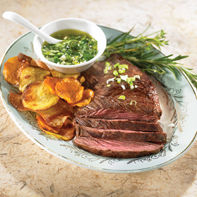 Bavette et sauce piquante à la coriandre