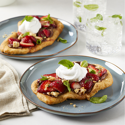 Beignets plats aux fraises et érable