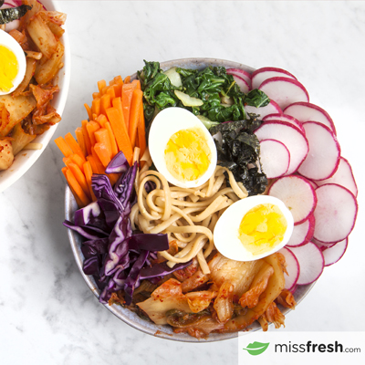 Vegetable, Kimchi and Udon Noodle Bibimbap
with Egg and Shredded Nori