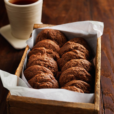 Biscuits double chocolat aux morceaux de chocolat à la menthe