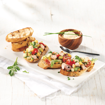 Refreshing Bruschetta with Turkey Breast, Greens and Vegetables