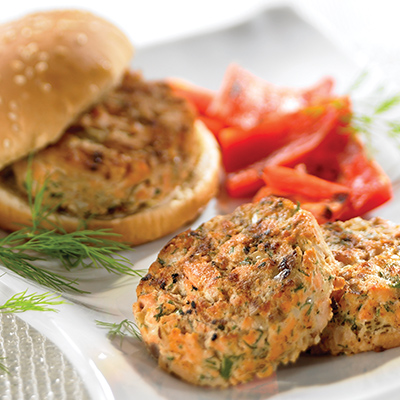 Burger de truite saumonée et de gravlax à l'aneth