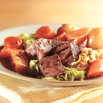 Boeuf braisé au poivre vert et au vin rouge