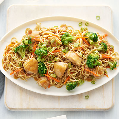 Classic Chicken Chow Mein