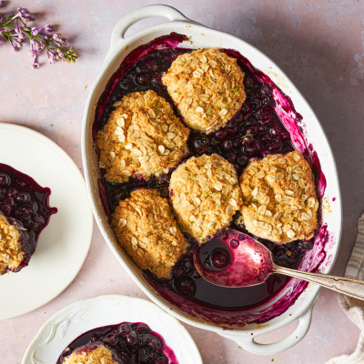 Blueberry and lime cobbler