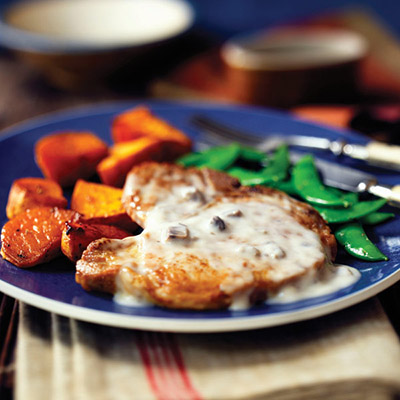 Côtelettes de porc aux champignons et aux patates douces en deux étapes