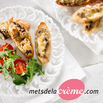 Creamy Mushroom Crostini