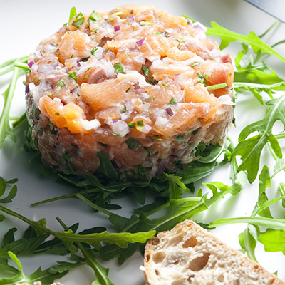 Tartare de saumon en verrines