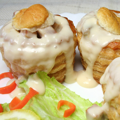 Feuilletés de confit de lapin aux champignons sautés