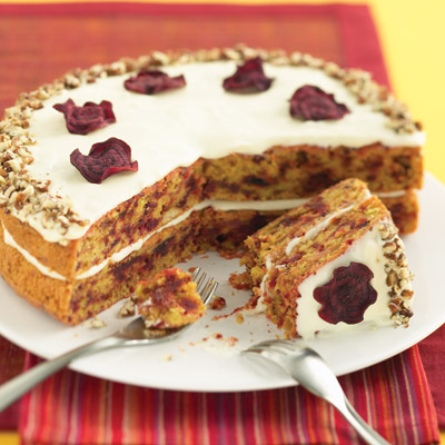 Beet cake with lemon mascarpone frosting