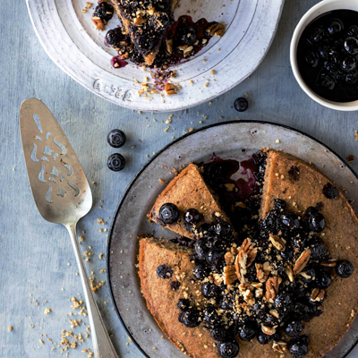 Gâteau pacanes, érable et bleuets