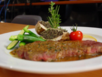 Hamburger de viande chevaline aux champignons, sauce balsamique