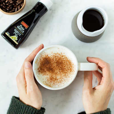 Latte à l'avoine et aux pommes