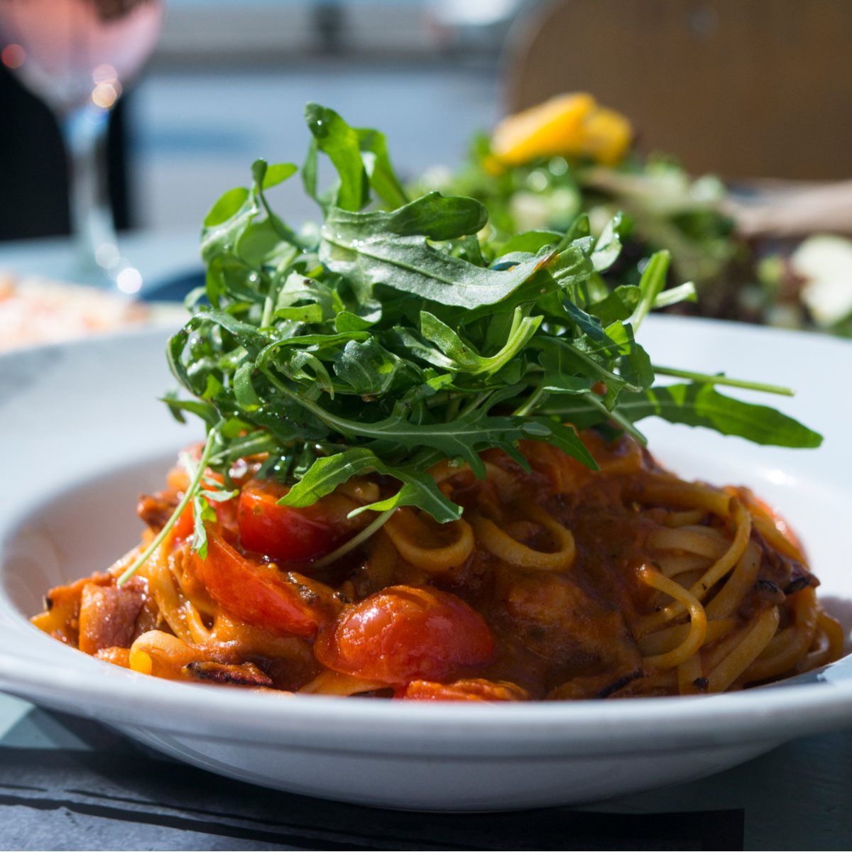 Cheesy vegan linguine