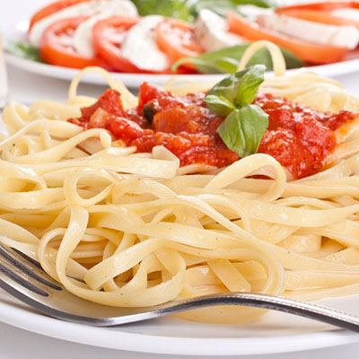 Linguines à la sauce de tomates fraîches