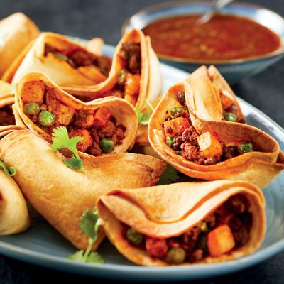 Mini samosas à base de tortillas et de tacos