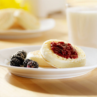 Muffins anglais au Brie et petits fruits