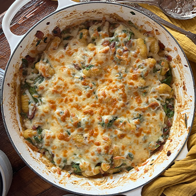 One pot gnocchi with bacon and broccoli au gratin