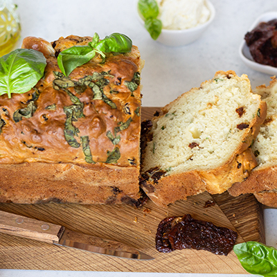 Sun-Dried Tomato, Olive And Cheese Bread