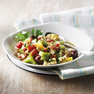 Poêlée de légumes à la méditerranéenne et tofu au pesto