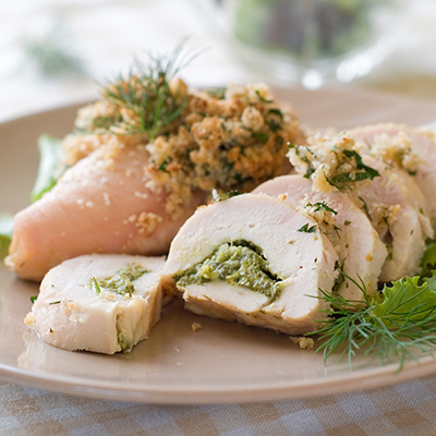 Poitrines de poulet farcies au jambon et pesto 