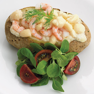 Pommes de terre au four farcies au fromage et aux crevettes