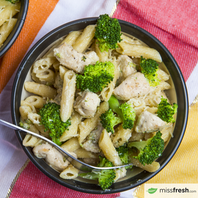 Chicken Broccoli Alfredo with Penne Pasta