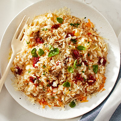 Risotto aux tomates séchées au soleil et au basilic