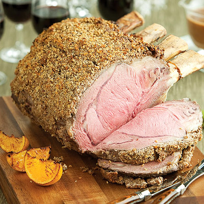 Rosbif de côtes de bœuf au raifort en croûte de noix aux agrumes