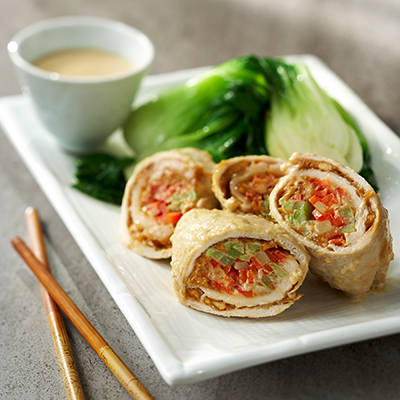 Rouleaux de dindon asiatiques et bok choy