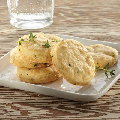 Sablés au parmesan et aux fines herbes