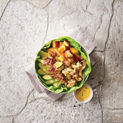 Salade d'avocats et de nectarines