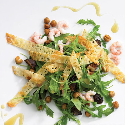 Salade de fromage Havarti, de pois chiches rôtis et de crevettes nordiques