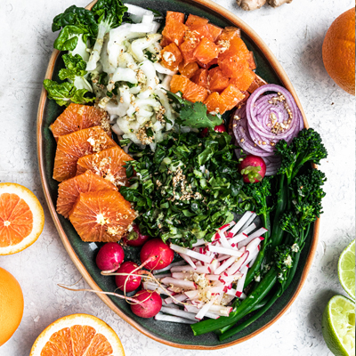 Salade d'orange hachée avec vinaigrette au gingembre et sirop d'érable