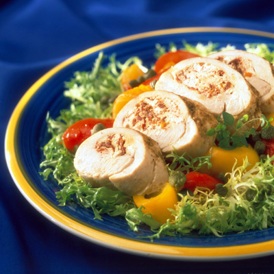 Salade de poulet au fromage Sir Laurier d'Arthabaska et aux poivrons grillés