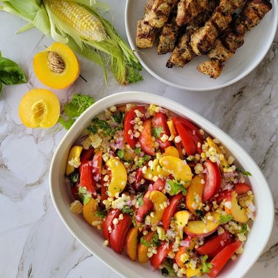 Tomato, peach and corn salad with fine herbs