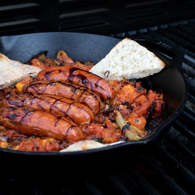 Saucisses de canard et salsa poêlée