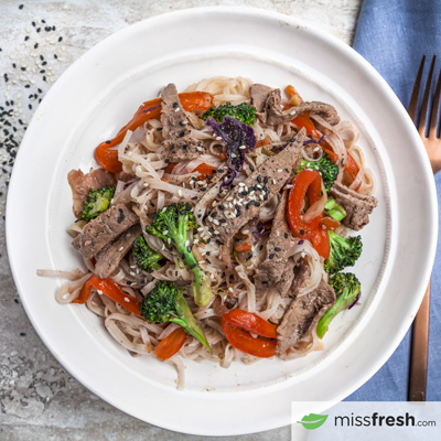 Beef Noodle Stir Fry with Colourful Veggies