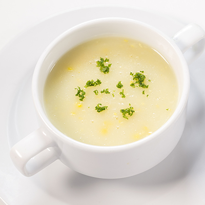 Soupe aux panais, pommes et Brie