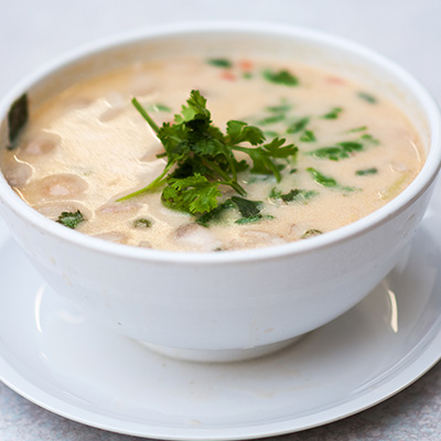 Soupe au dindon et à la noix de coco