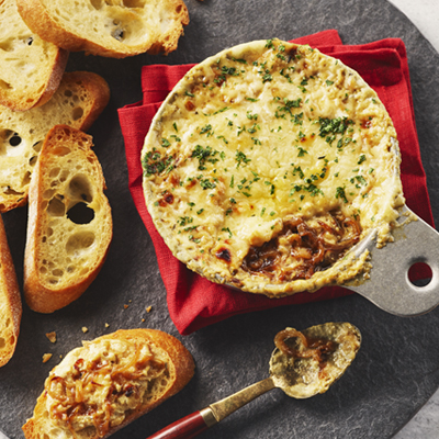 Trempette à l'oignon tiède à la française